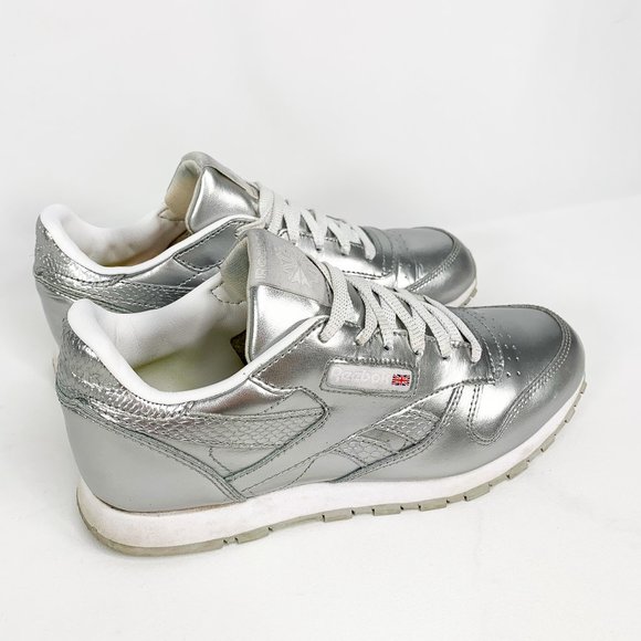 reebok classic metallic